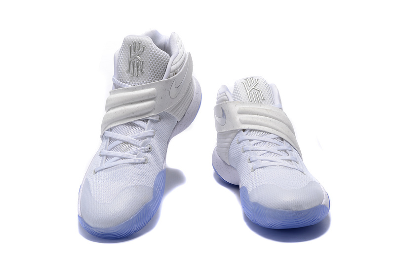 chaussure kyrie irving